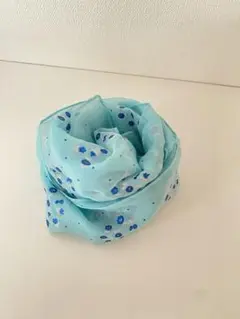 【新品未使用】スカーフ　ブルー