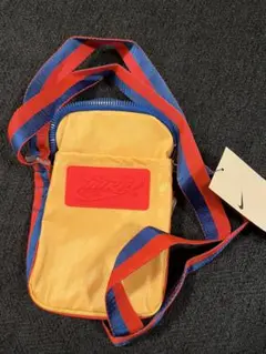 Item thumbnail for item 268c2c5a-6d5d-4b36-8453-eea2d064be06