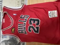 シカゴ・ブルズ ジョーダン ユニフォーム 23