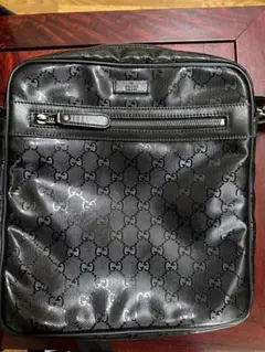 GUCCIショルダーバック