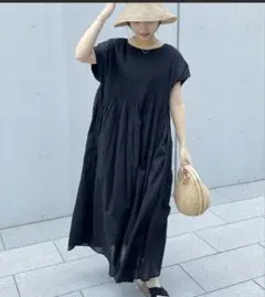 ブラックマキシワンピース フロントピンタック