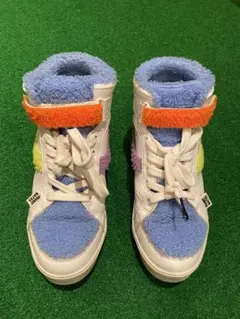 Item thumbnail for item 80debd08-858e-4ed2-9b03-a4b4532032b9