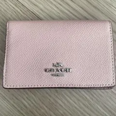COACH 薄ピンク レザー 名刺入れ