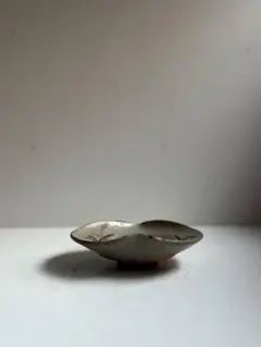 田中佐次郎 御所丸茶碗 唐津焼の名工！。上位作！【田中佐次郎】斑唐津茶碗（共箱、共布）。
