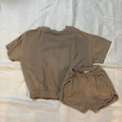 mominmi ベージュ Tシャツとショートパンツセット