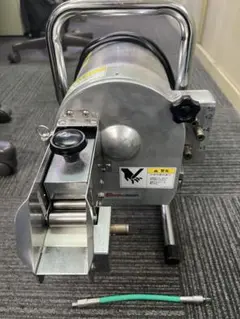中部コーポレーションネギ切り機 4968287002710_t.jpg