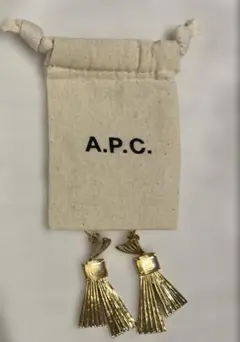 A.P.C. ピアス