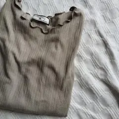 トップス　リブ　サイズL