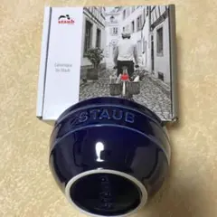 Item thumbnail for item 8259a4de-58d4-480d-af0f-203a80325ad1