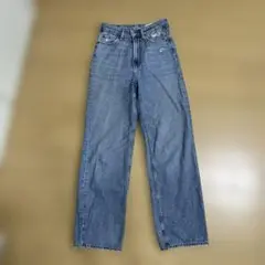 H&M ハイウエスト　ストレート　ジーンズ