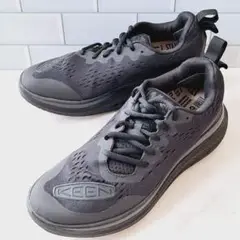 【美品】 KEEN キーン WK400 TripleBlack 25cm