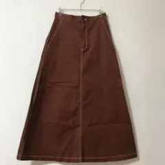 アダムエロペ スカート