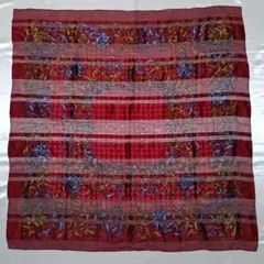 【GIVENCHY】ジバンシーの花柄スカーフ（約95cm x 95cm）