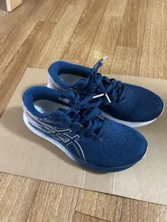 ASICS ネイビー スニーカー