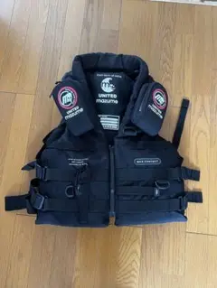 【中古/美品】 マズメ コンタクト ライフジャケット ブラック  /P239M 中古/美品】 マズメ コンタクト ライフジャケット ブラック