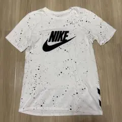 ナイキ　NIKE