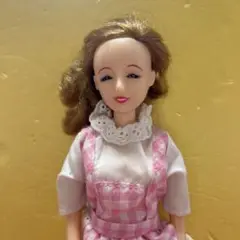 リカちゃん スマイルママ　人形本体 エプロン付きドレス　レア