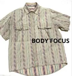 BODY FOCUS ボディーフォーカス　半袖シャツ　総柄 M