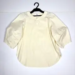 Dolce. ドルチェ　ランタンスリーブ　クリームイエロー　ブラウス　7分袖
