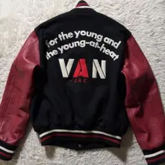 Item thumbnail for item f57f8a9a-9b38-4523-bb69-c147417537e6