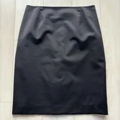 就活　黒無地　Mサイズ　タイトスカート　　　　 【お盆休み限定出品】