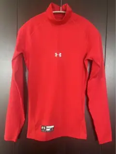 UNDER ARMOUR 赤 長袖インナー(SMサイズ)