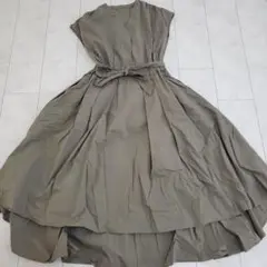 オリーブグリーン ノースリーブ ロングワンピース