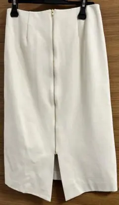 未使用品！Loungedress タイトスカー　アイボリー　M