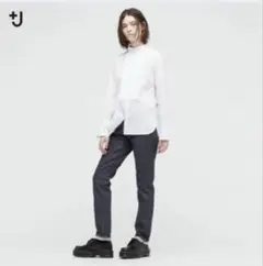 新品未使用タグ付きUNIQLO +J セルビッジ ストレート ジーンズ 24