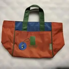 カラフル トートバッグ チャーム付き