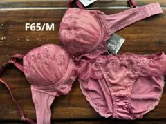 チュチュアンナ　感激のブラ　寄せる　レース　ブラ&ショーツセット　F65/M