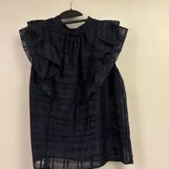 【美品】VIS シアーチェックフリルブラウス