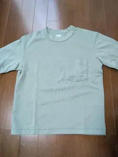 【美品】キッズ ユニクロ Tシャツ　グリーン