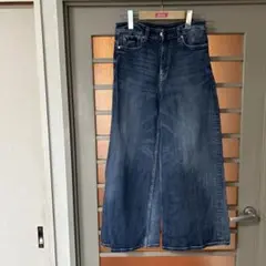h.e.r ワイドパンツ