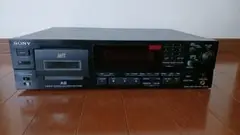 Item thumbnail for item 7c8c7001-8844-4e5a-a8f1-f2abe5e9bf79