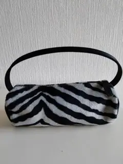 ゼブラ柄クラッチバッグ