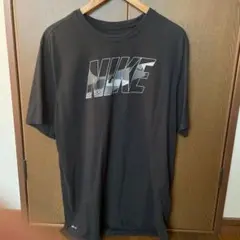 【NIKE Tシャツ ドライフィット グラフィックロゴ】ブラック XL