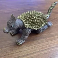 怪獣フィギュア アンギラス