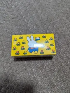 Item thumbnail for item 126e1f04-a7b8-46ce-80ab-0127c5915f69