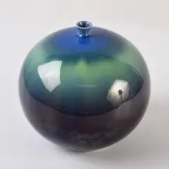 Item thumbnail for item 31115156-b1b1-48ef-aaed-02be2af21bb9