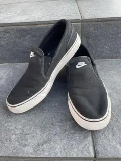 Nike ブラック スリッポン　27.5㎝