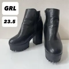 Item thumbnail for item 745d15d9-202a-452f-8e4e-9b46a937a81e