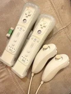 Wiiリモコン 2個セット ヌンチャク付き