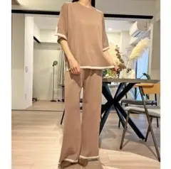 セットアップ　パンツスーツ　ゆったり　配色エッジニット　トップス＆ ワイドパンツ