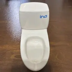 ina陶器製ミニチュアトイレ　灰皿，オブジェ　非売品