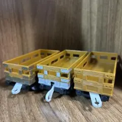 Item thumbnail for item 3f75d1bf-a422-4513-8cca-a8d453af1b1c