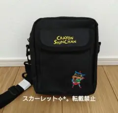 【新品、未使用品、タグ付き】クレヨンしんちゃん ショルダーバッグ