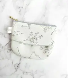 ハンドメイド✩.*˚ ポケットティッシュポーチ【フレンチボタニカル】ペールグレー