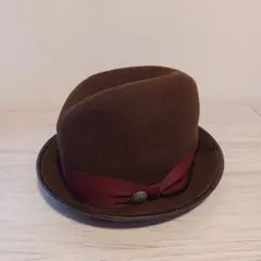 Item thumbnail for item 8973bdc4-4ed5-46b3-ba2e-405f4193479f