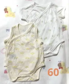 ユニクロ　メッシュ素材 ベビー肌着 2点セット